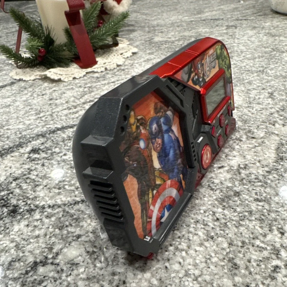 IRON MAN Marvel Avengers Assemble DIGITAL Clock Night Light Sound‎ Effects